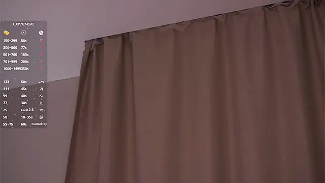 EffieHenri: απευθείας συνομιλία ΧΧΧ