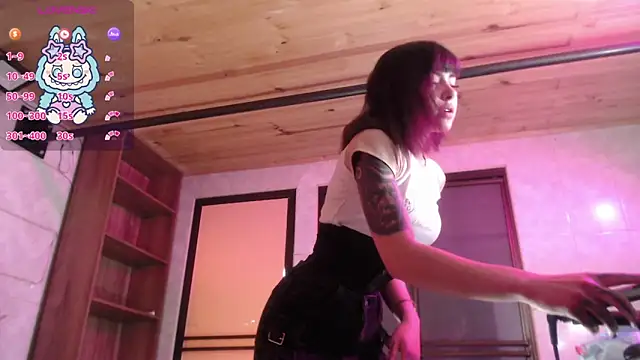 Sally23_のライブXXXチャット