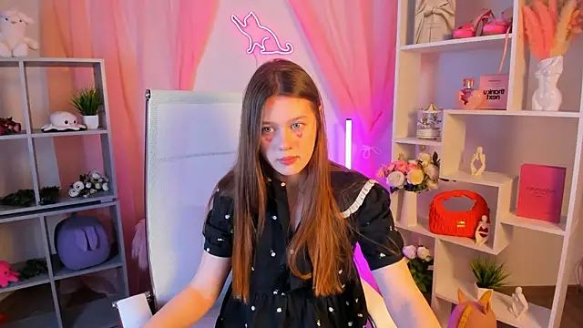 CelestineMauriacのライブXXXチャット