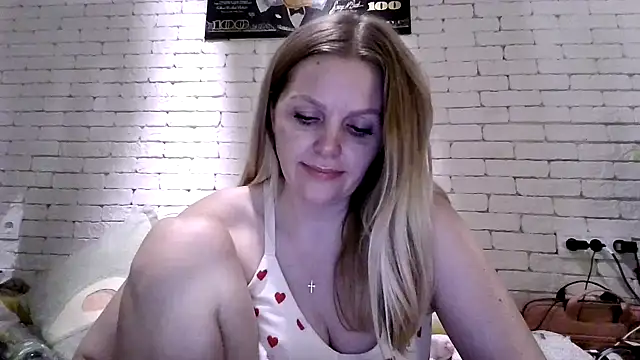 Angel_girllovemy – Naživo XXX chat