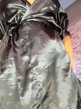 AlisSon__hot: онлайн-секс-чат