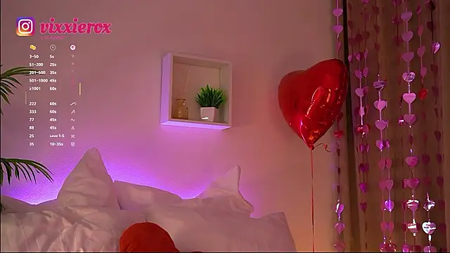ViXXXiee – Live XXX-chat