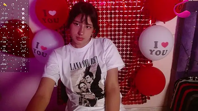 kitty_Gothic Chat XXX in diretta