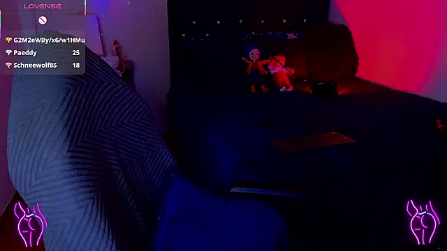 Pauilina Chat XXX in diretta