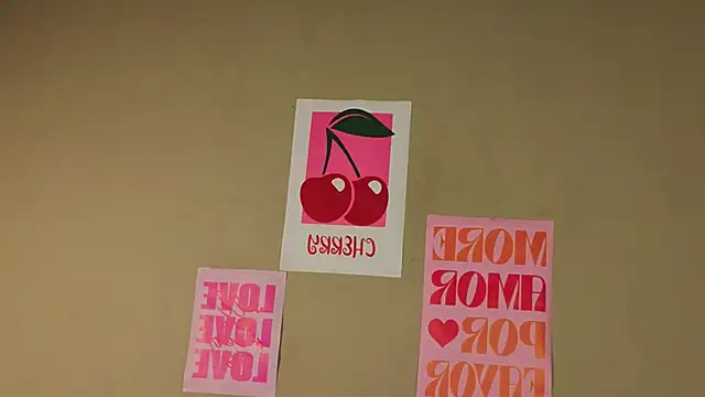 TiffinyMergist Chat XXX in diretta