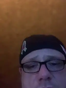 Ldnick69 即時 XXX 聊天