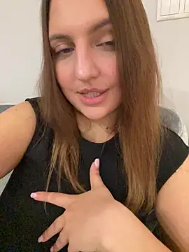 AliceDesmee Obrolan Langsung XXX