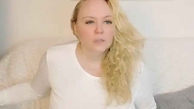 Sarah4you Chat XXX in diretta