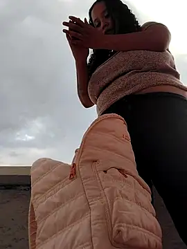 Chatroom XXX en direct de You-sexy-starr