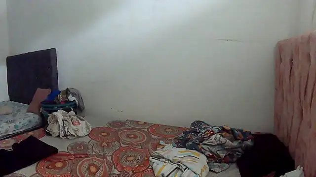 Chat XXX en directo de charrysexy1