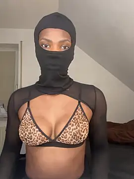 KiaraAmara Live XXX-Chat