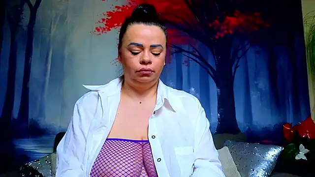 Czat XXX na żywo – ElizabethEven