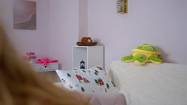 SunnivaCovil Chat XXX in diretta