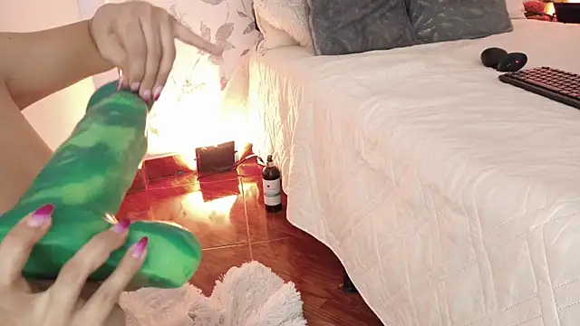 Nathaly-Lopez 网络视讯表演