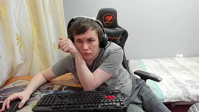 XXX chat uživo modela iliaskrislove