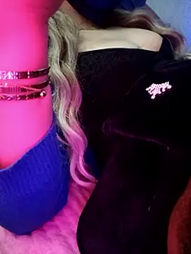 Chat XXX ao vivo de Sophie_BbC_Squirt