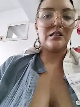 AuroraChest Live XXX-Chat