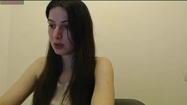 _Hot_Lady_ Adlı Modelin Canlı XXX Sohbeti