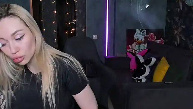 Chat +18 de Blckmirrorr ao vivo