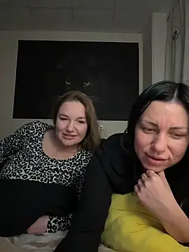 Chat +18 de _Mila_Love ao vivo