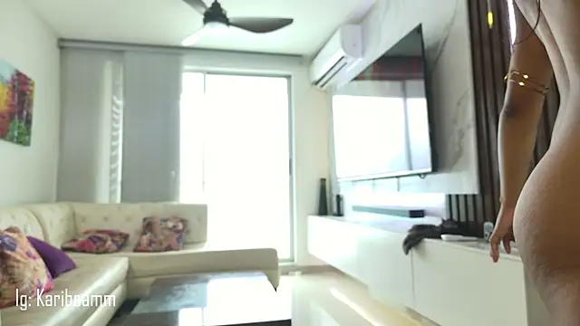 KaribeamのライブXXXチャット