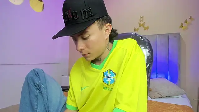 XXX chat uživo modela Nascary_Fox