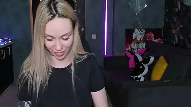 Blckmirrorr élő XXX-chatje