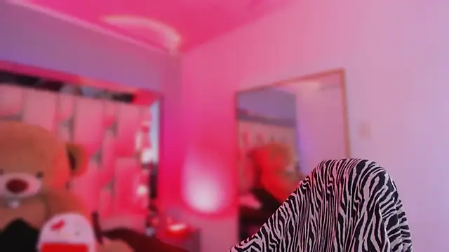 Živý XXX chat revenmiller_