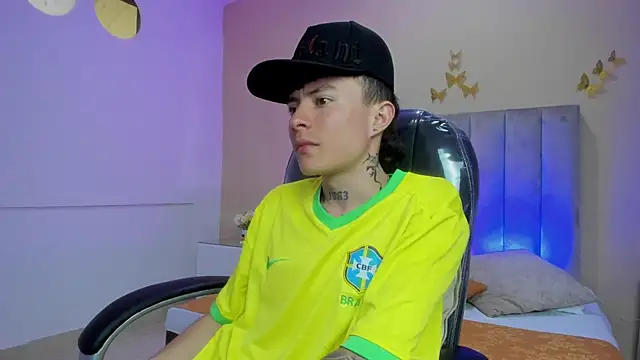 Nascary_Fox 现场XXX聊天