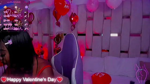 mia_schwarz Show Webcam