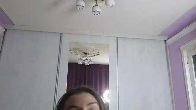 EvoletteLouLou élő XXX-chatje