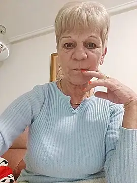 Catababa67's Live XXX Chat