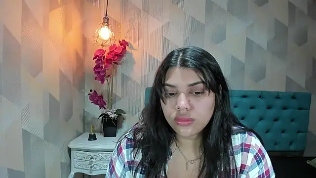 LindaBreeS Live XXX-Chat