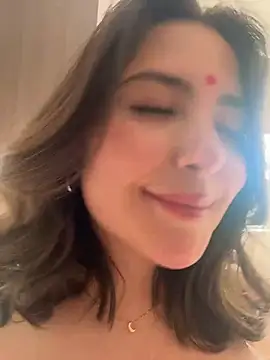 sukhakunis1 Live XXX-Chat