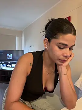 دردشة Leah_Honey26 الجنسية المباشرة