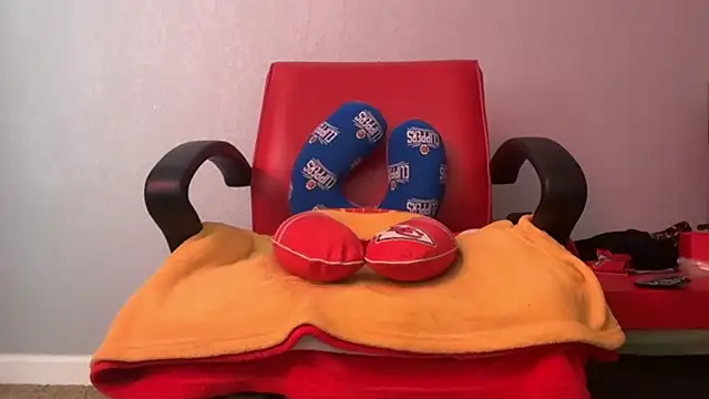 KcChiefBBC69 即時 XXX 聊天