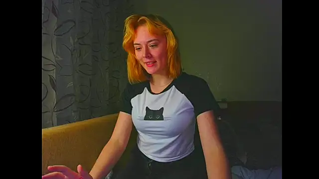 XXX chat uživo modela Little_fox404