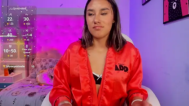 Онлайн чат XXX _Sophie__miller