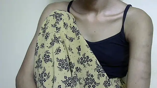 Živý XXX chat Anu_tiny