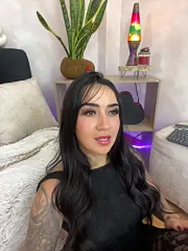 Chat XXX en directo de EmmyEvans1