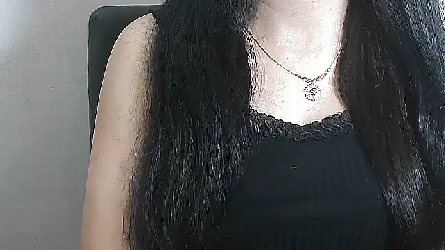 Chat +18 de Chanchal--Navya ao vivo