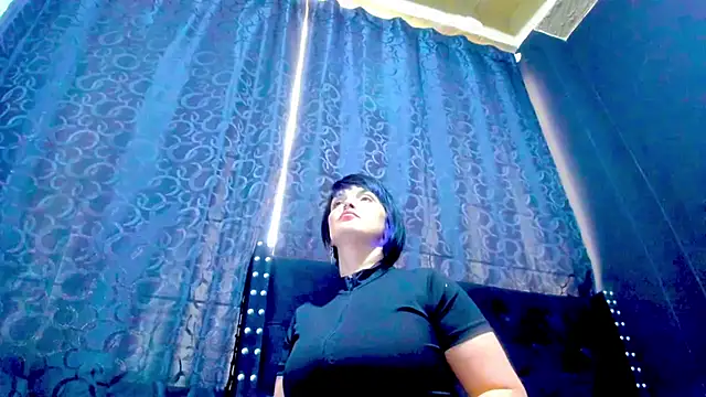 Chatroom XXX en direct de amareto_queen