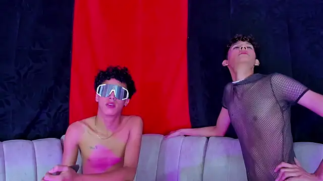 Pleasure_boys_hot webcam show
