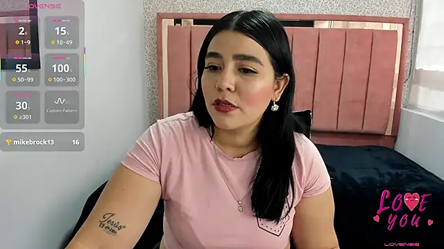 XXX chat uživo modela Kelly__Hot_