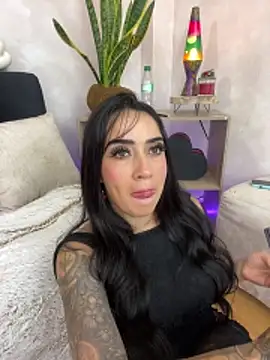 XXX chat uživo modela EmmyEvans1