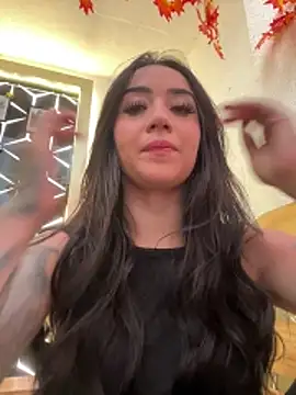 Živý XXX chat EmmyEvans1