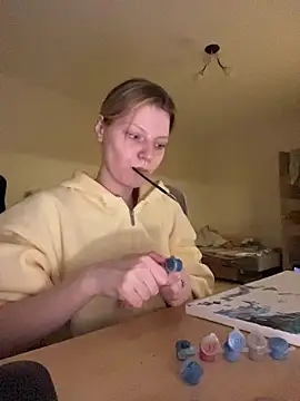 MaryHiggins Adlı Modelin Canlı XXX Sohbeti