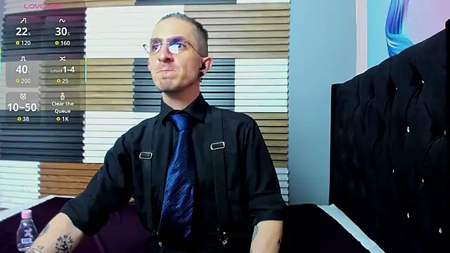 KarloStrom Adlı Modelin Web Kamerası Şovu