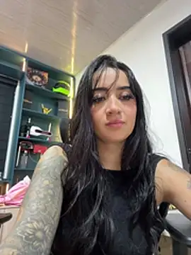 EmmyEvans1 Live XXX-Chat