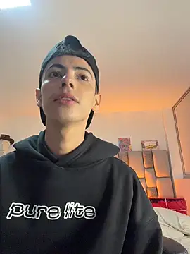 Sebastian_Reed webkamerás műsora